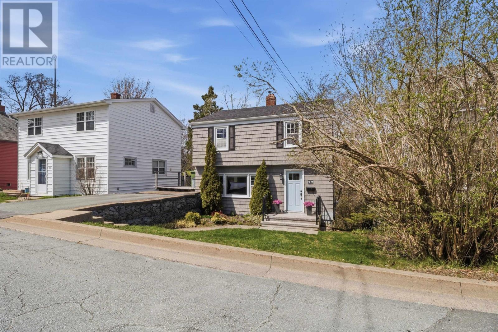Property 3 of 33 of 27 Springvale Avenue