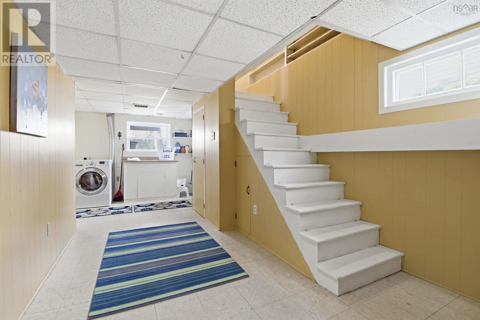 Property 25 of 33 of 27 Springvale Avenue