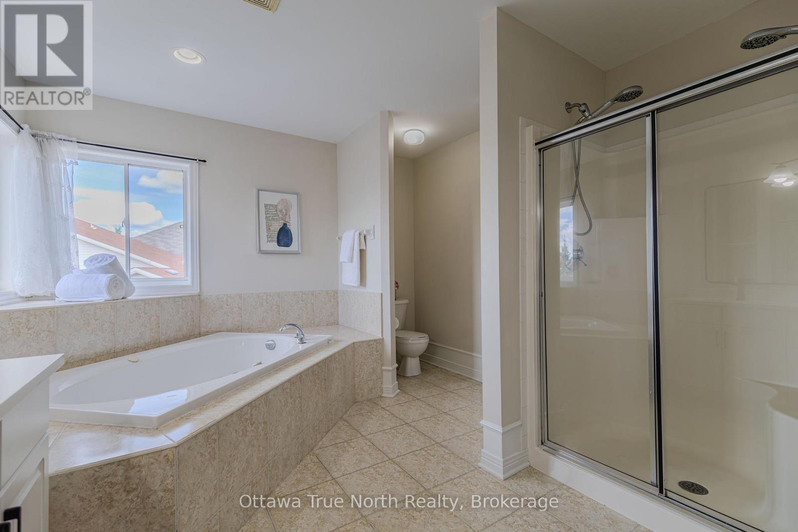 19 BLACK TERN CRESCENT - 31