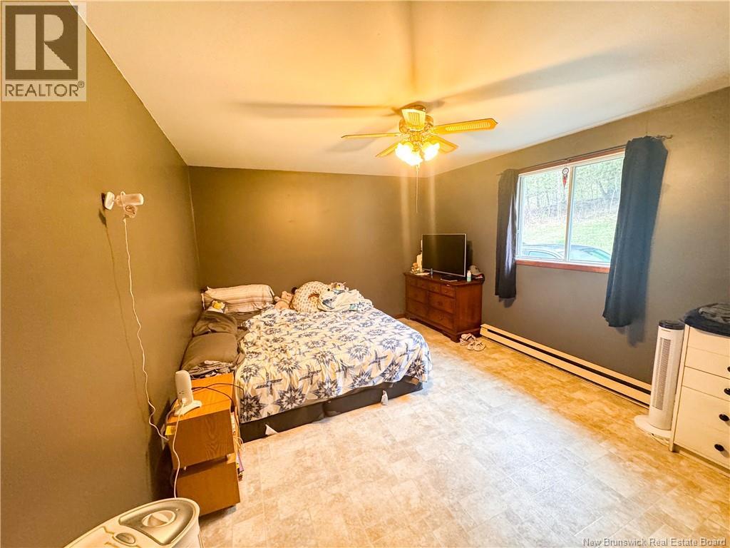 205 Houlton Street - 17
