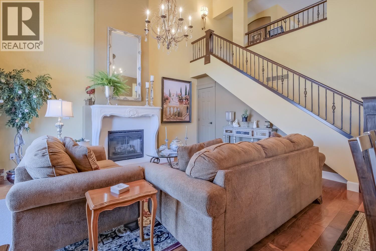 2310 Country Club Drive - 8