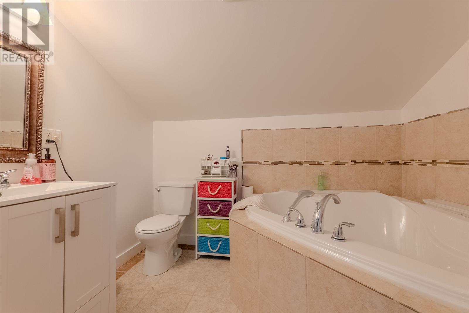 48 Cherry Lane - 29