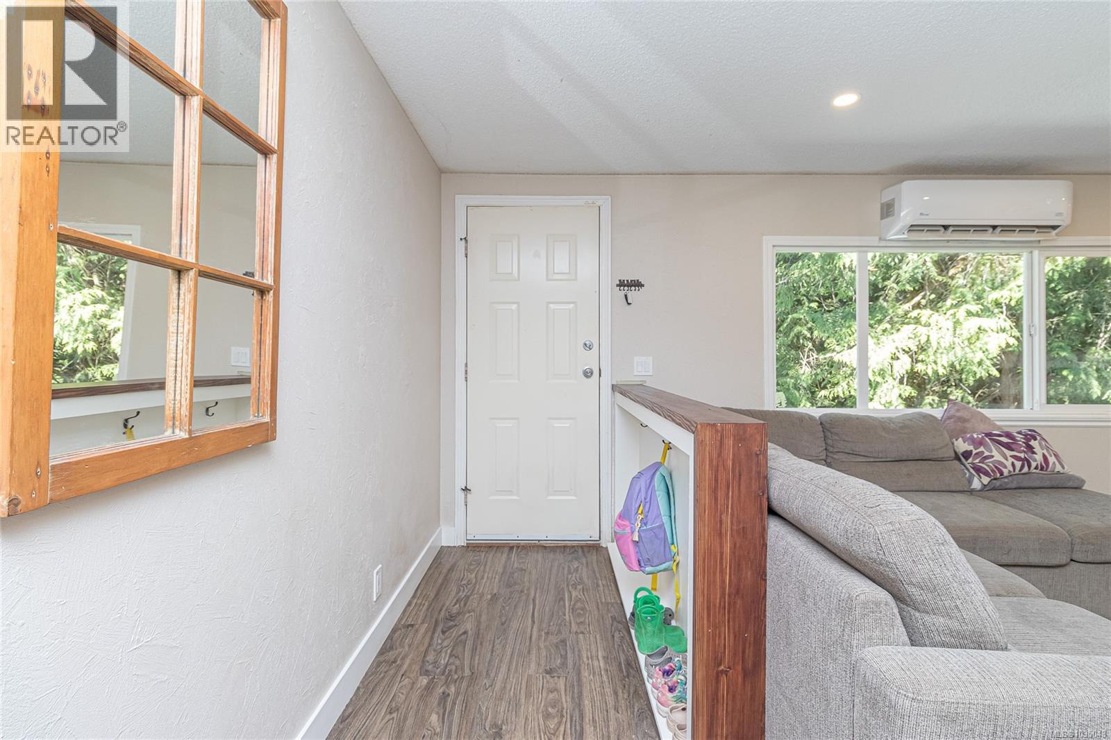 3662 Telegraph Rd - 4