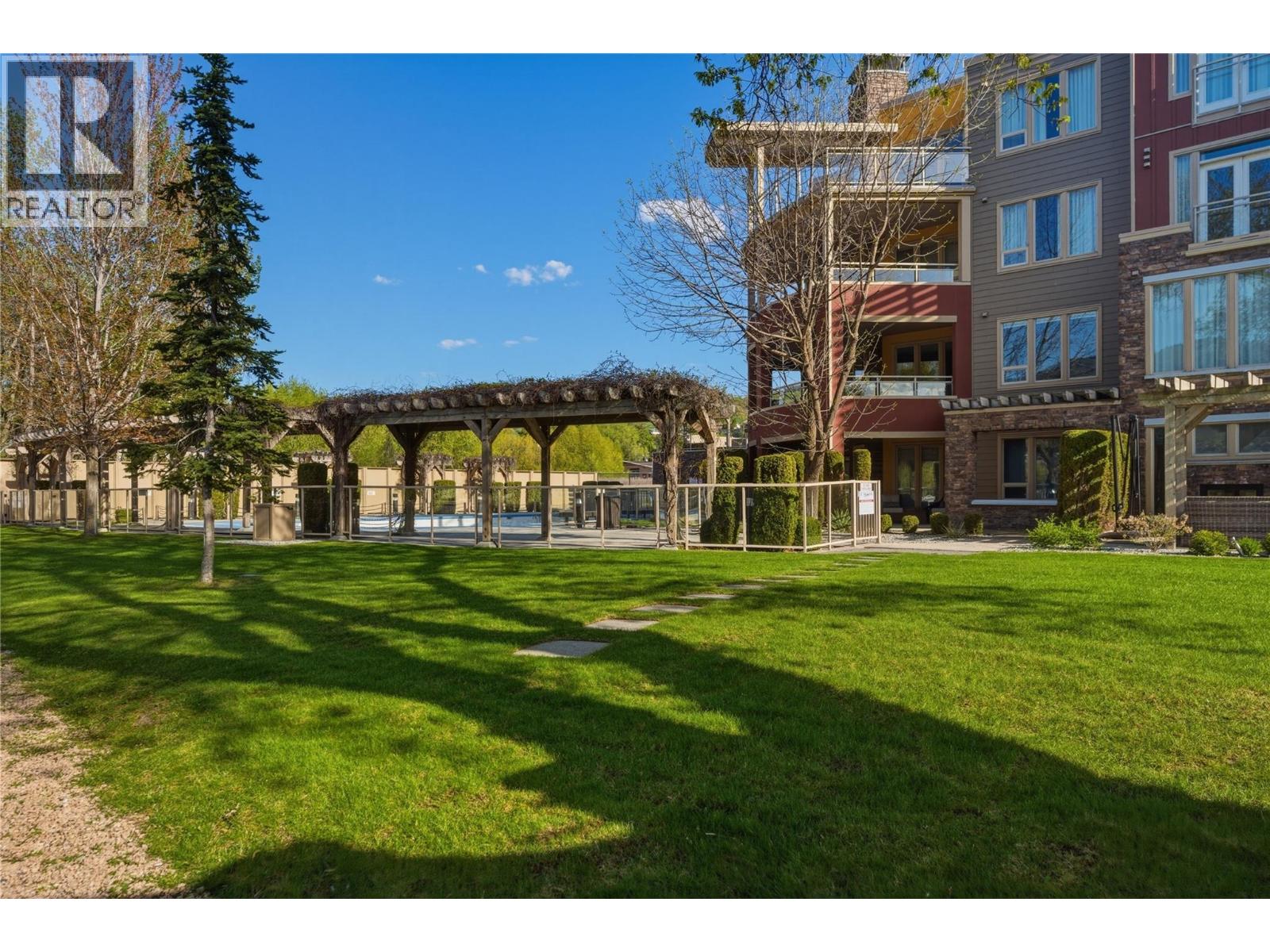 #2303 7343 Okanagan Landing Road - 37