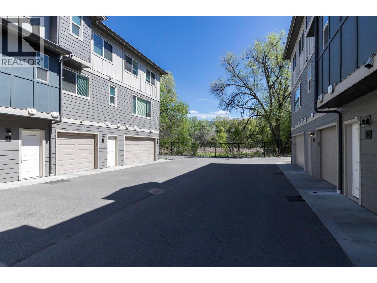 9 1297 Findlay Road, Kelowna