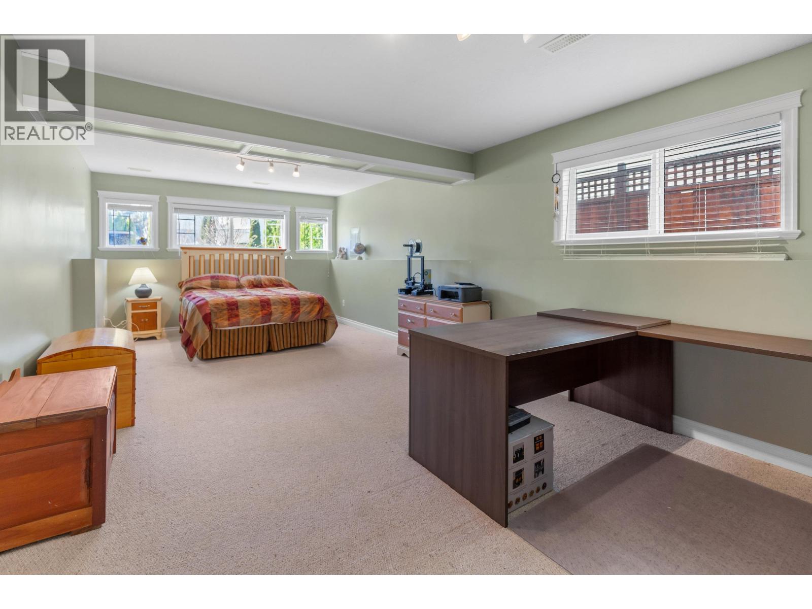 6194 GURMIT ROAD - 23