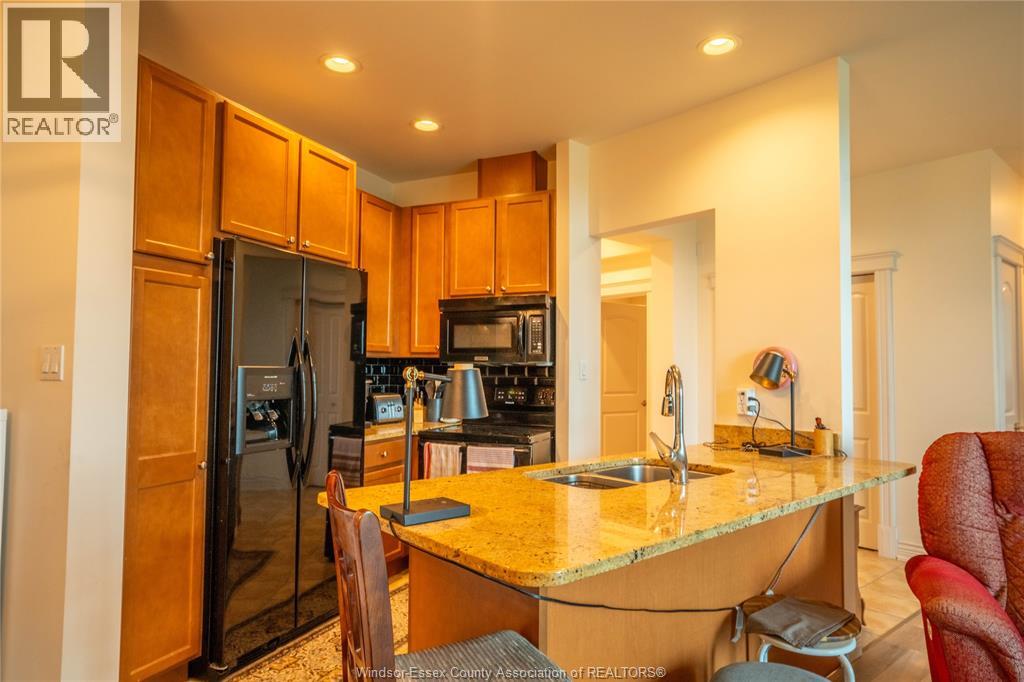 1225 RIVERSIDE Unit# 710, Windsor, Ontario, N9A0A2 — Photo 7