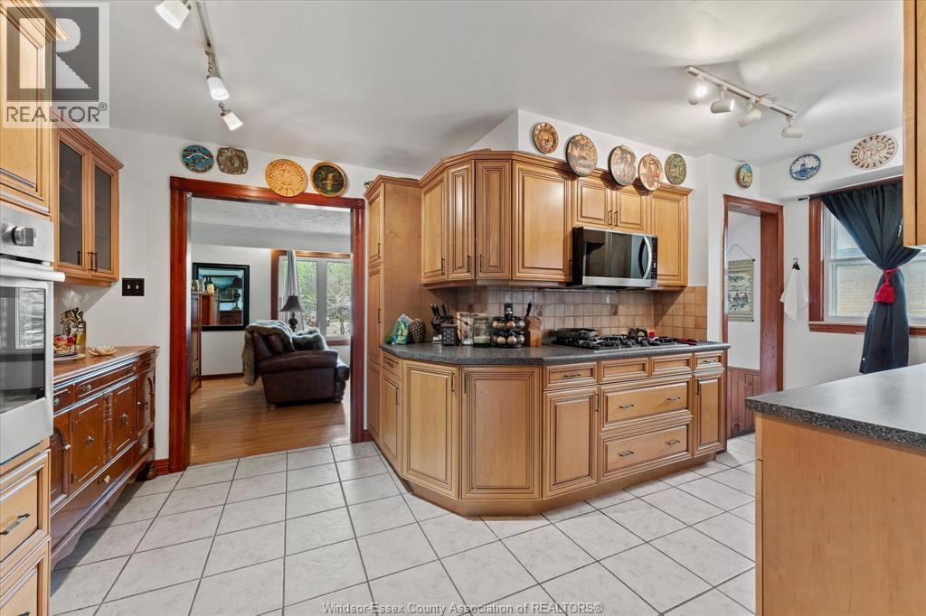 3086 AVONDALE AVENUE, Windsor, Ontario, N9E1X3 — Photo 11