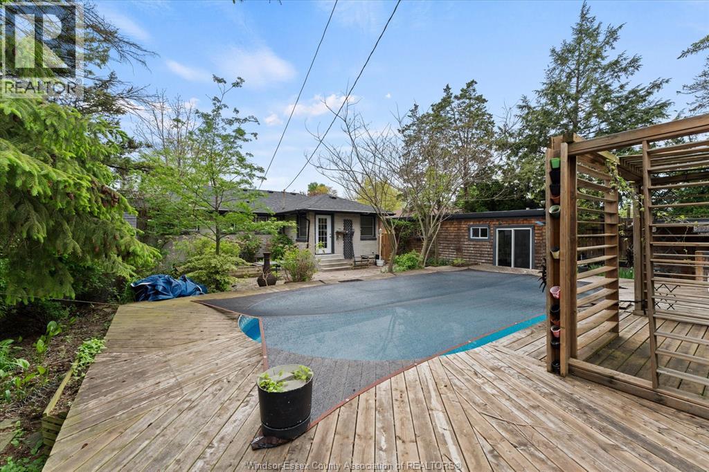 3086 AVONDALE AVENUE - 40
