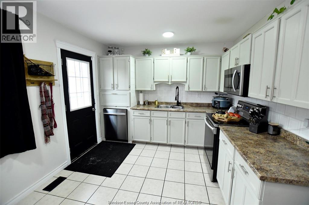 2935 RIVARD, Windsor, Ontario, N8T2J1 — Photo 9