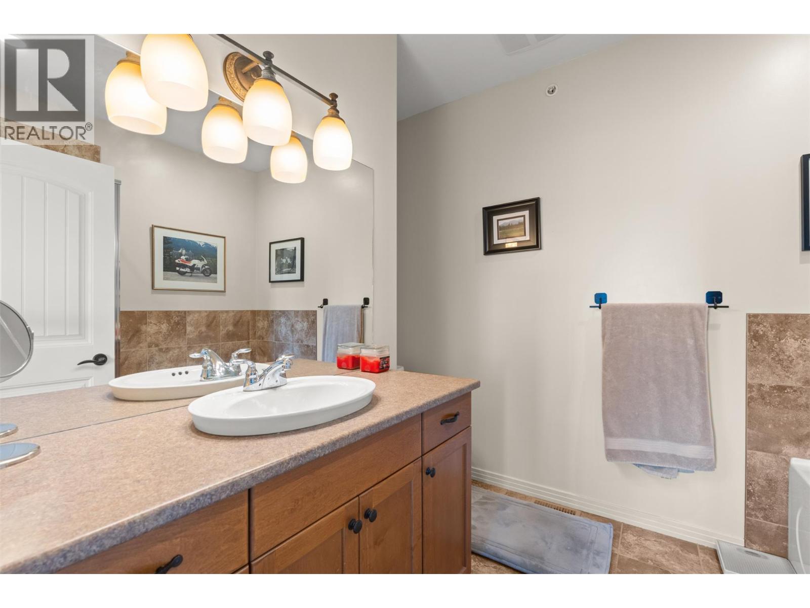 500 Balsam Court, Vernon