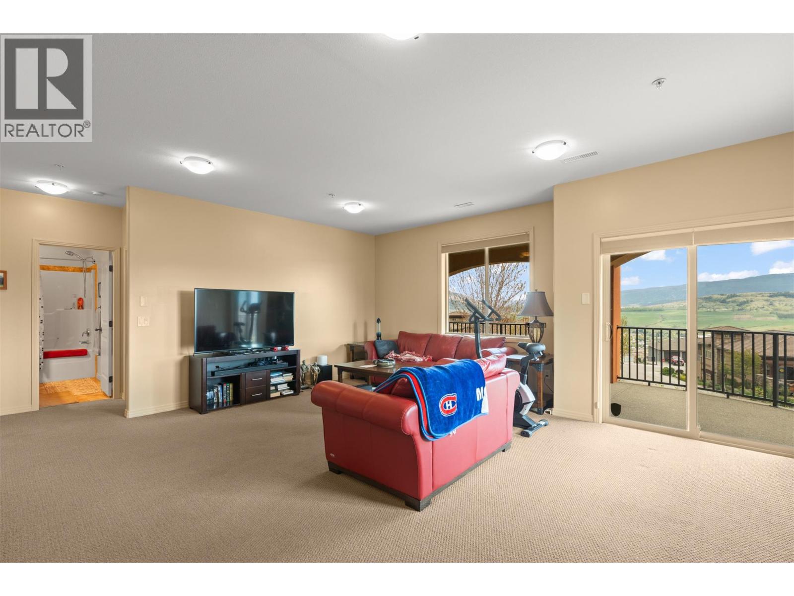 500 Balsam Court, Vernon