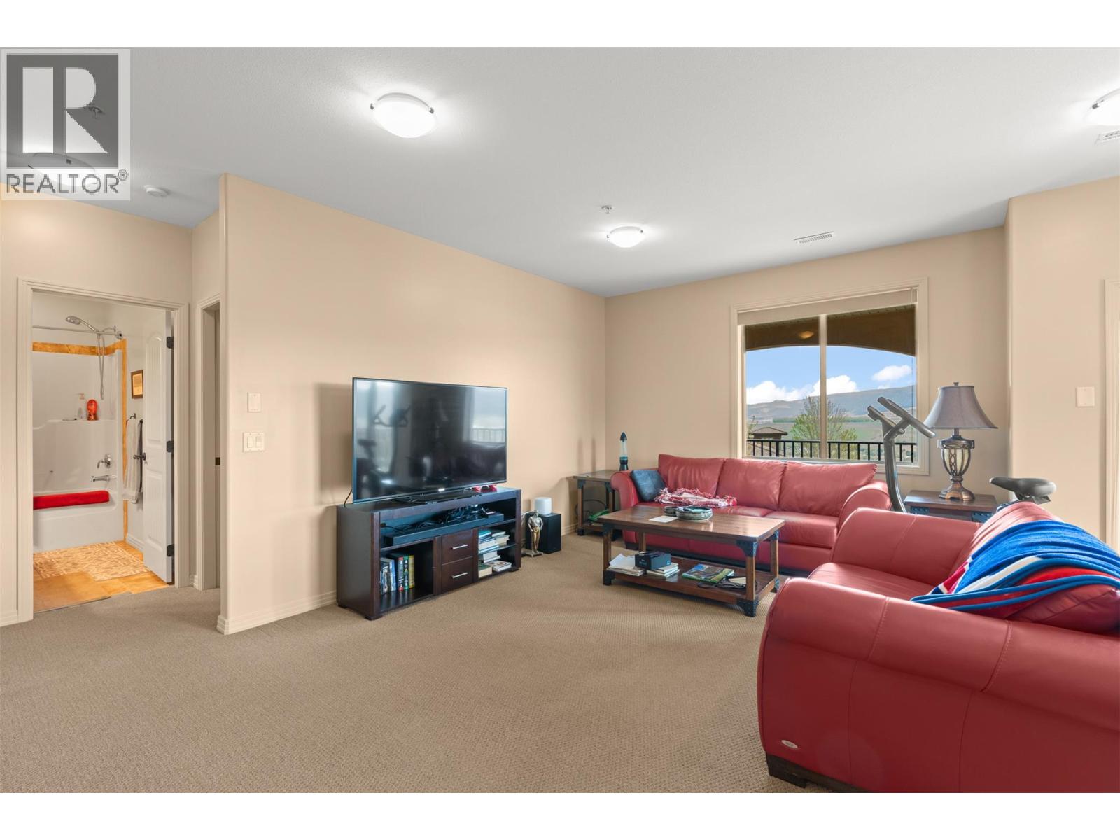 500 Balsam Court, Vernon