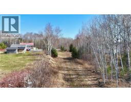 1888 Brown Court, Bathurst, NB E2A7K4 Photo 6