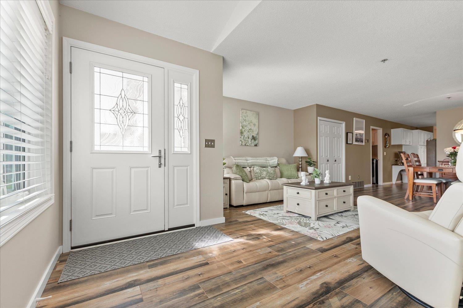 1 46244 BROOKS AVENUE, Chilliwack Proper South