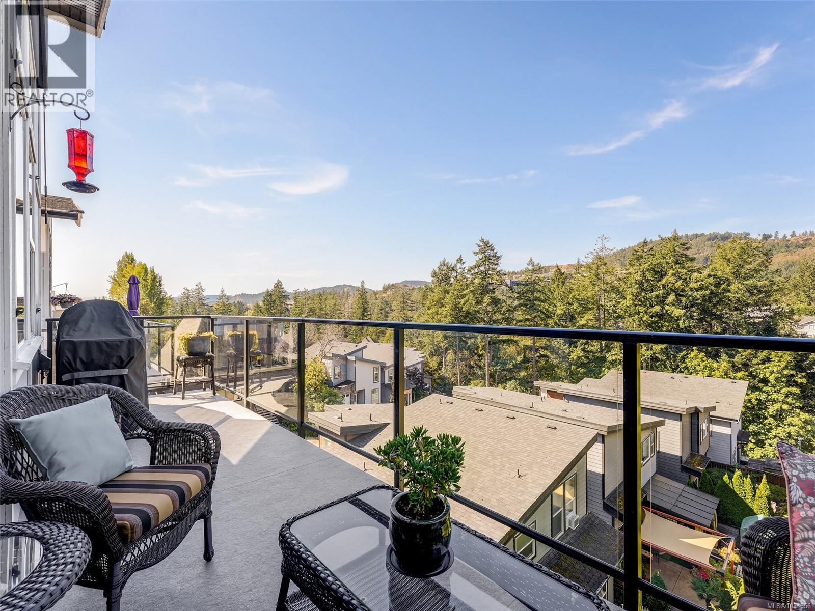  2448 Prospector Way, Langford