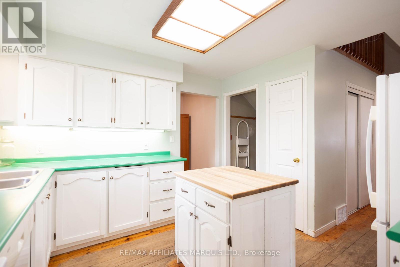 16469 MYERS ROAD - 16