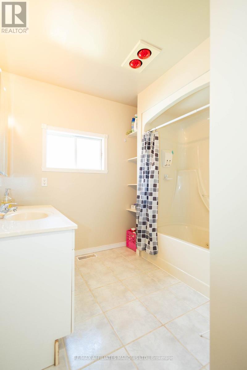 16469 MYERS ROAD - 23