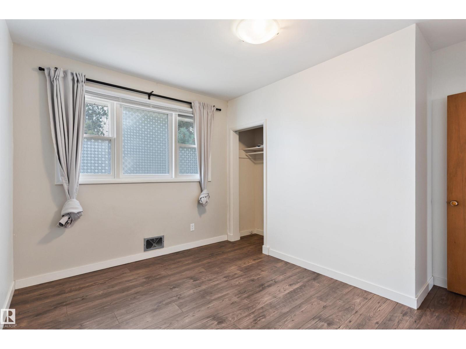 10707 129 ST NW - 14