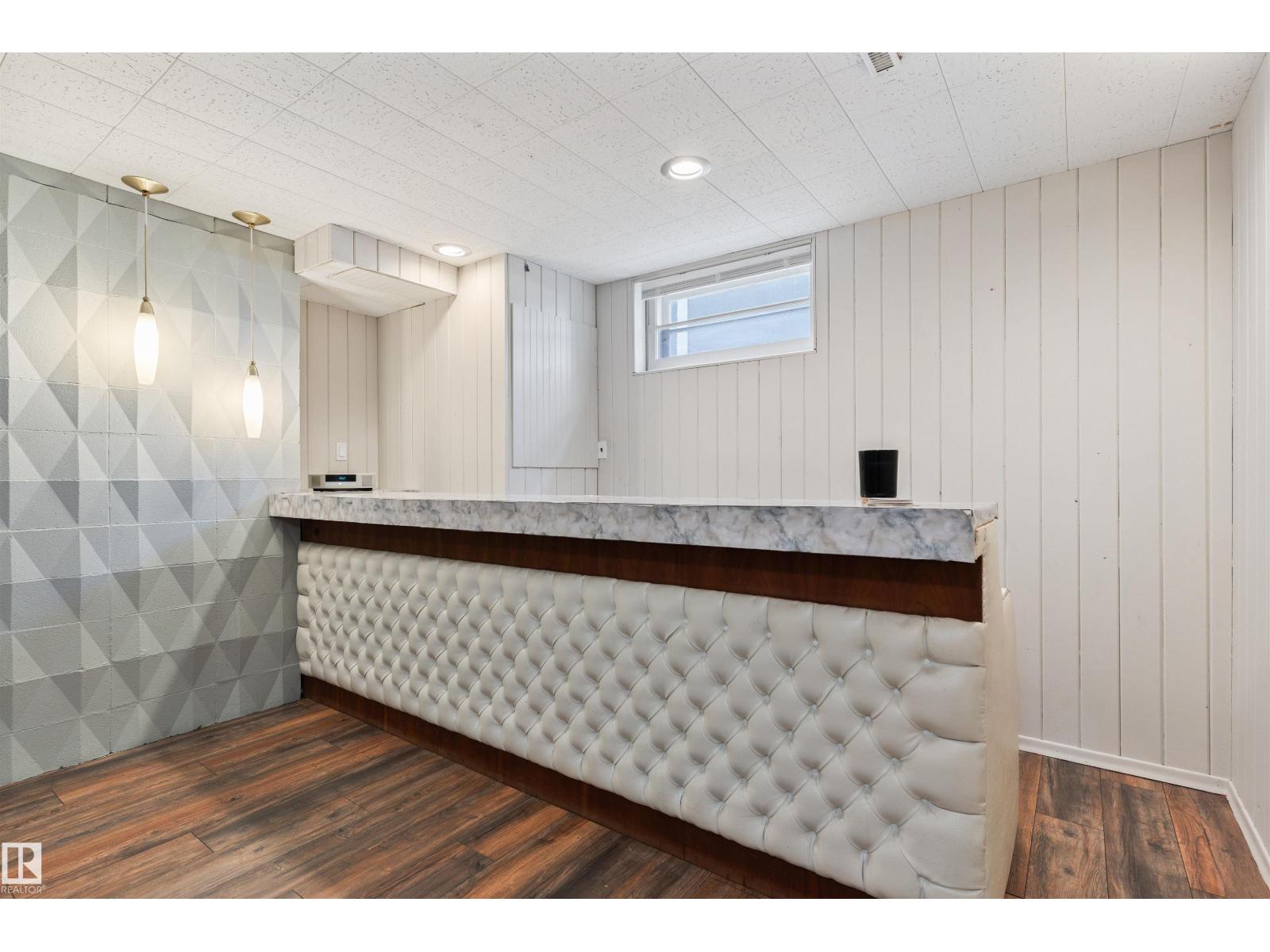 10707 129 ST NW - 21