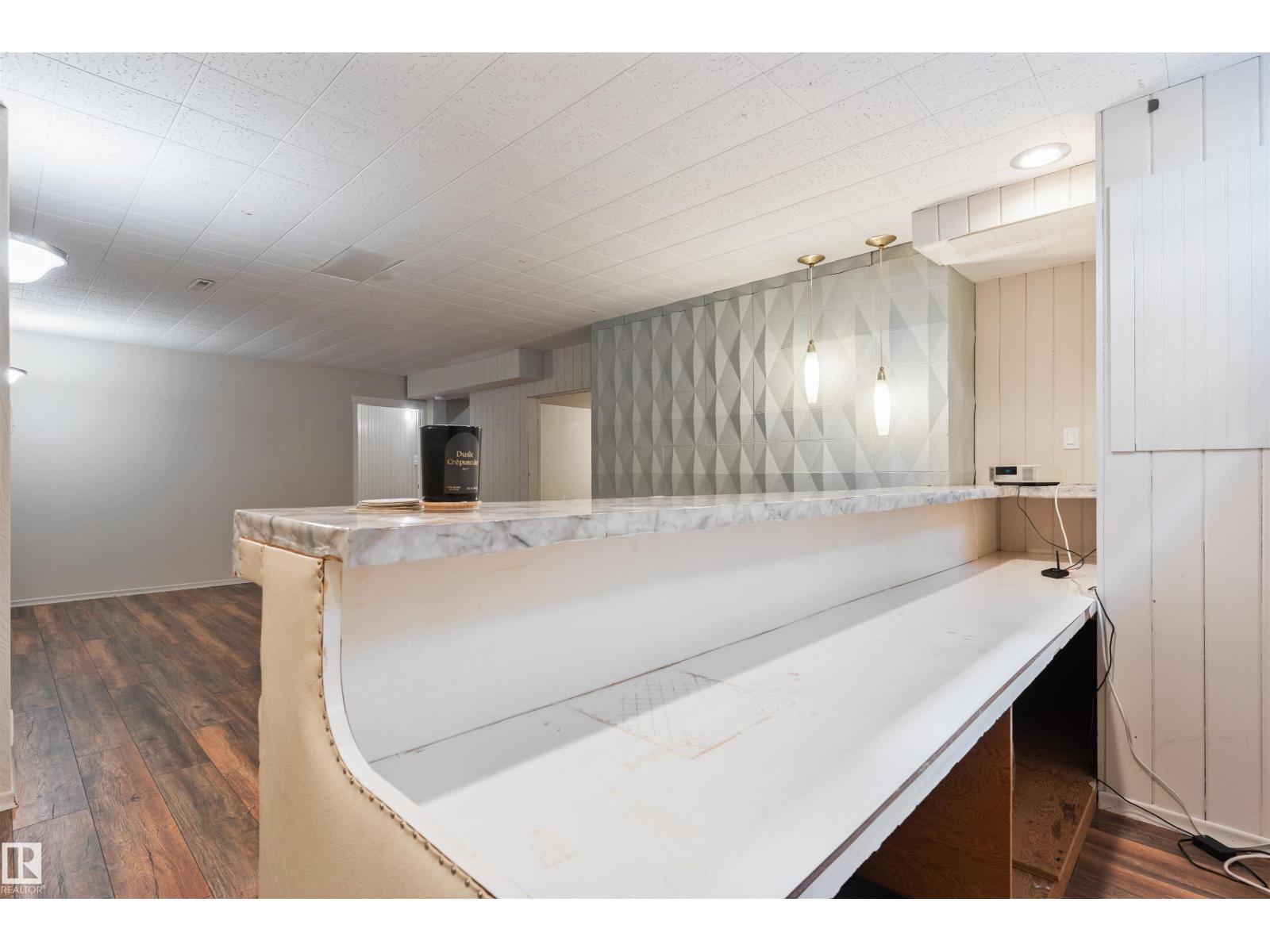 10707 129 ST NW - 22