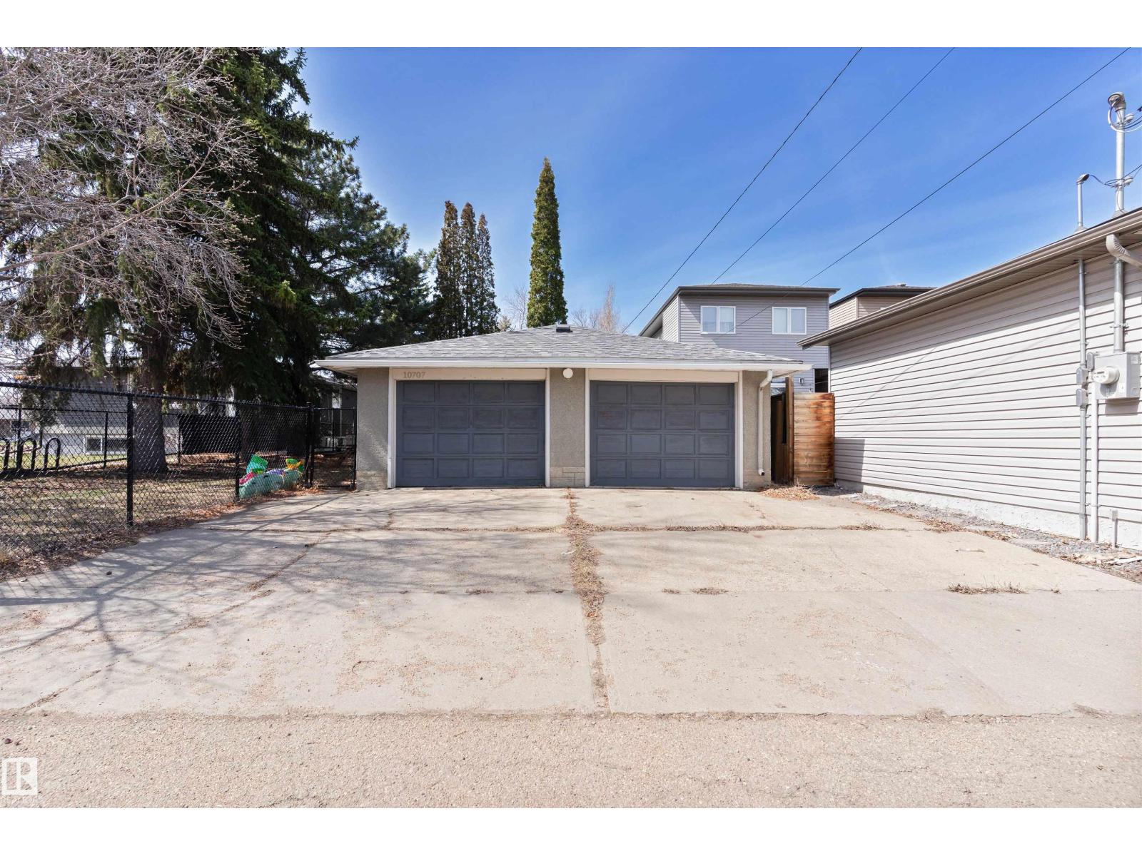 10707 129 ST NW - 40