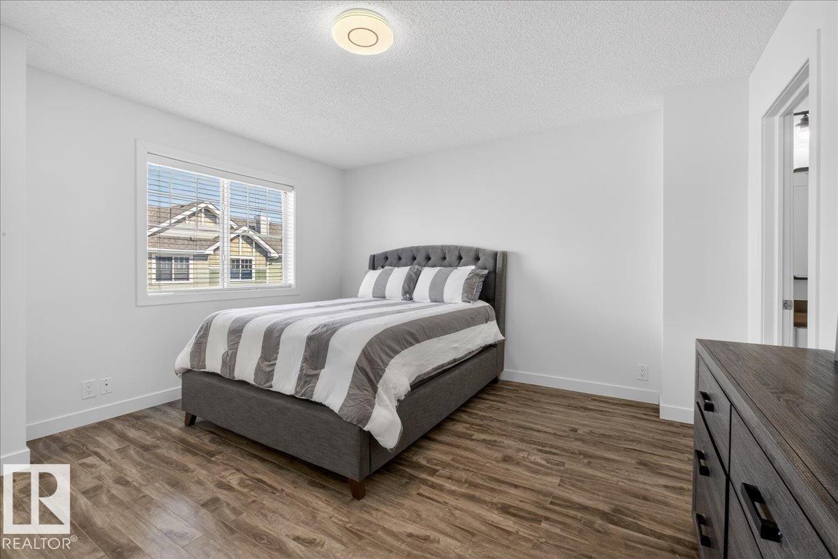 #174 5604 199 ST NW - 18