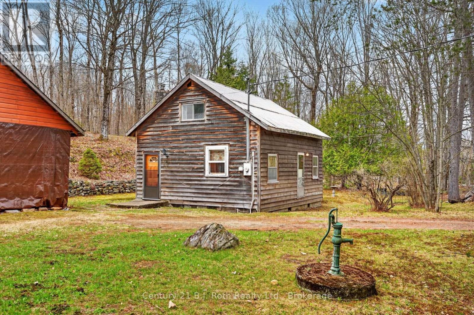 3640 MUSKOKA RD 117 ROAD E - 9
