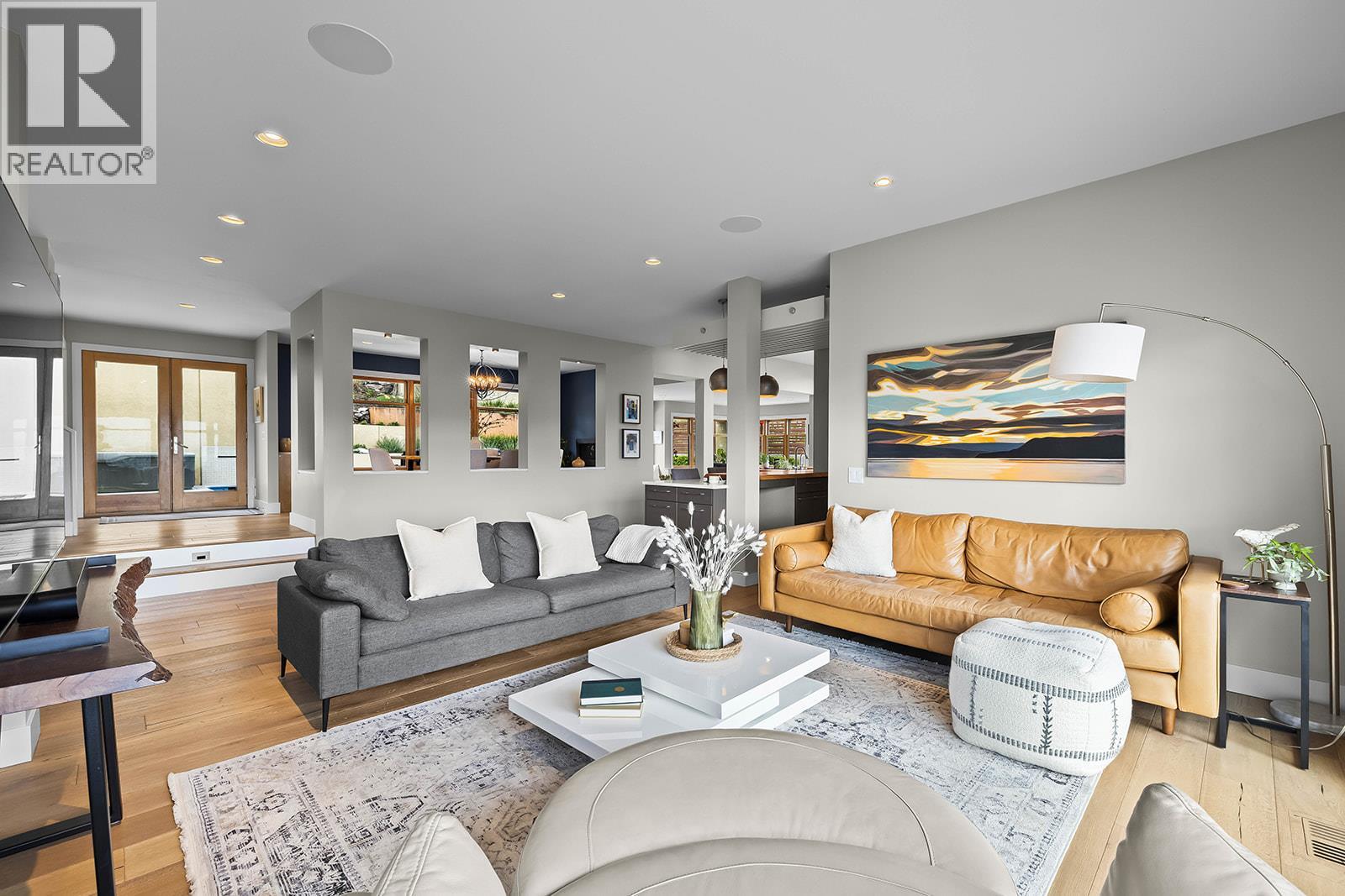 837 Mount Royal Drive, Kelowna