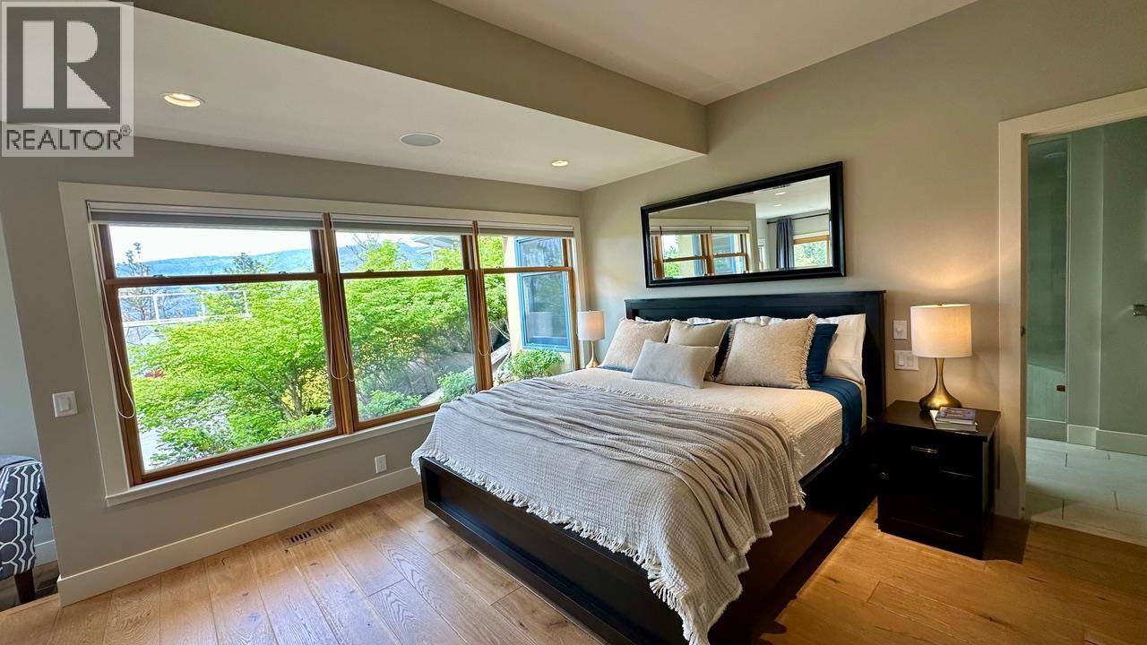 837 Mount Royal Drive, Kelowna