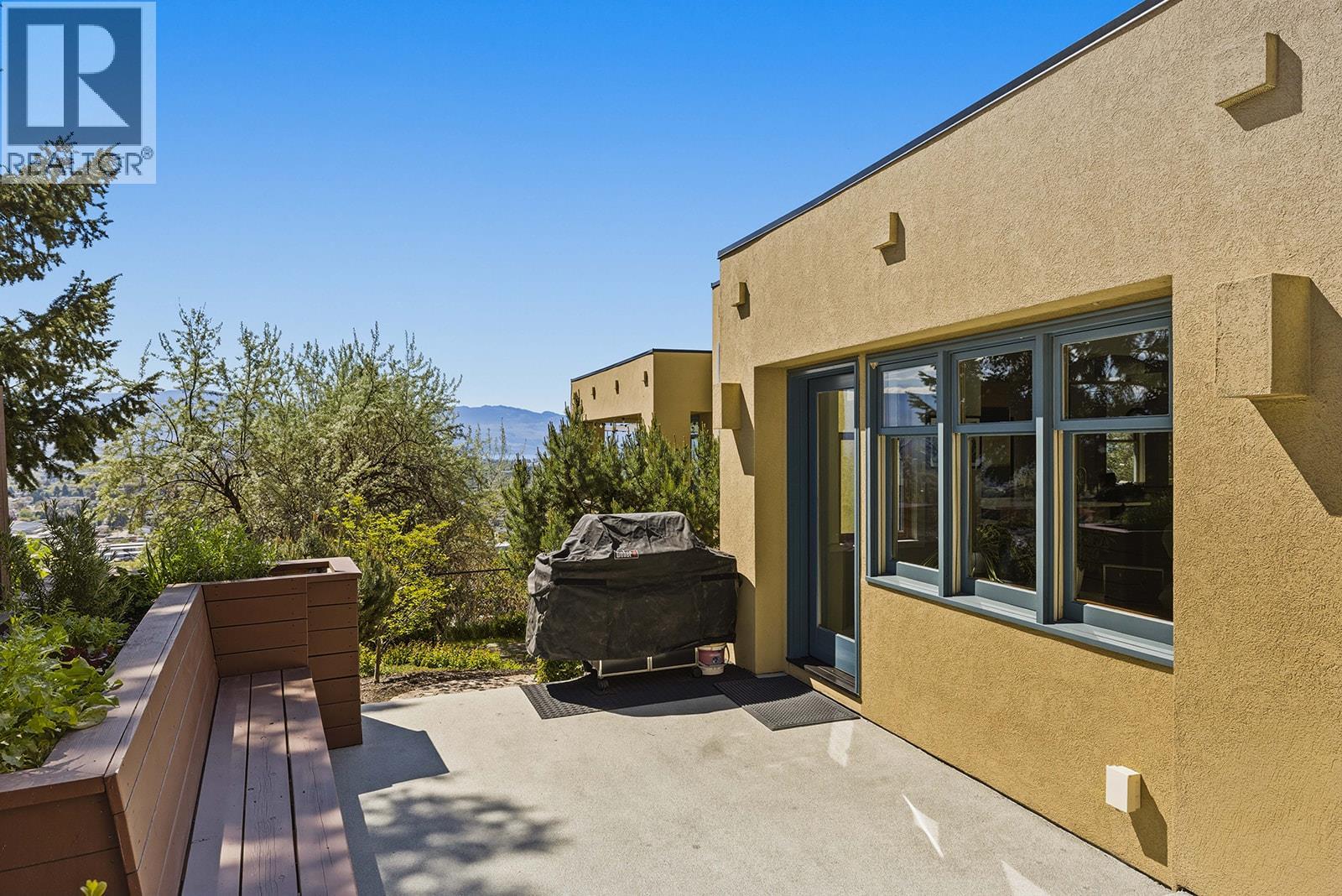 837 Mount Royal Drive - 48