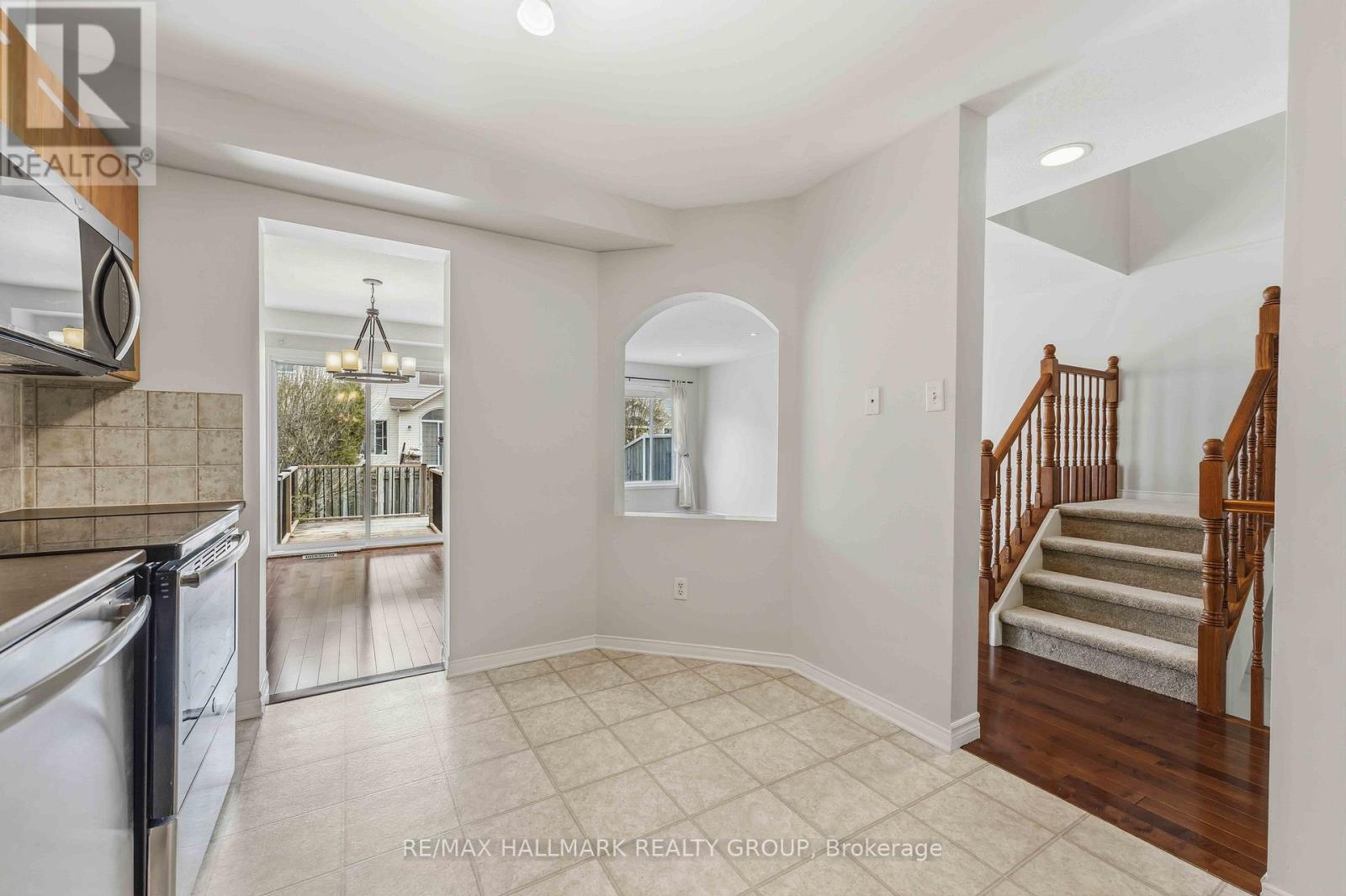 2087 HIBOUX STREET - 17