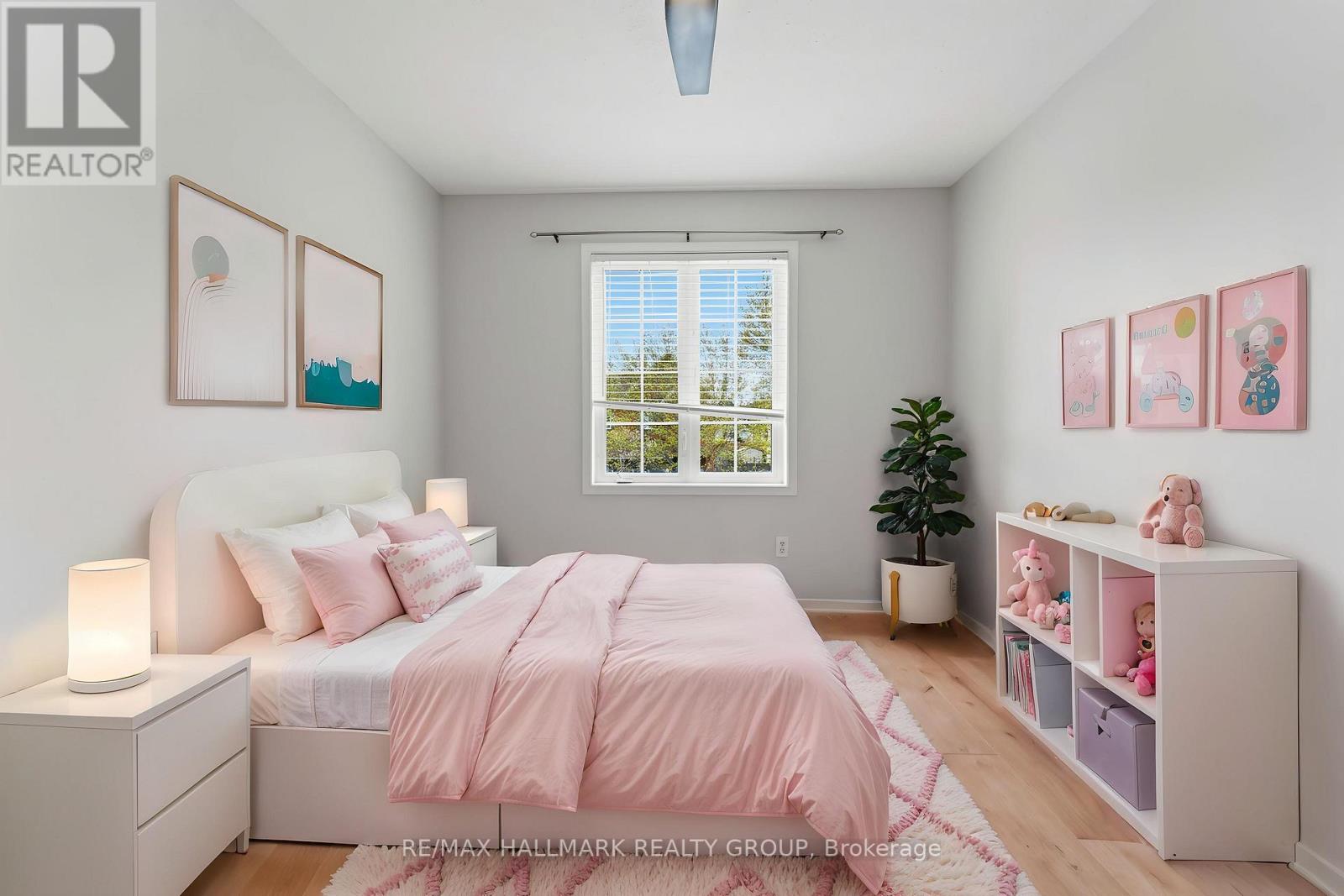 2087 HIBOUX STREET - 28
