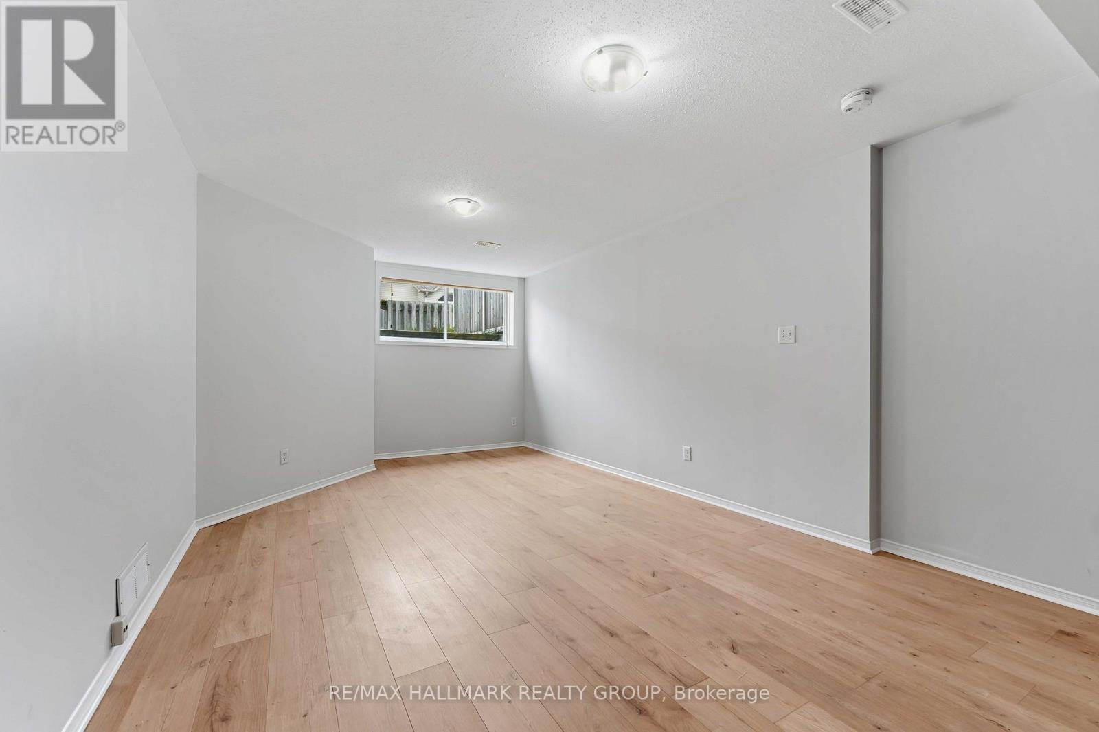 2087 HIBOUX STREET - 31