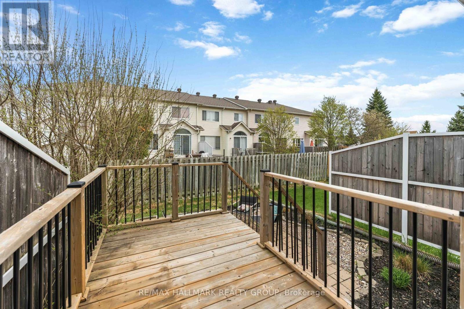 2087 HIBOUX STREET - 32