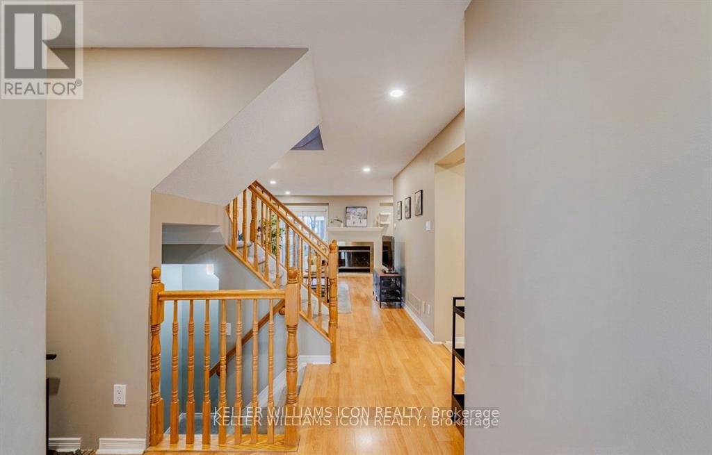 83 WRENWOOD CRESCENT - 4