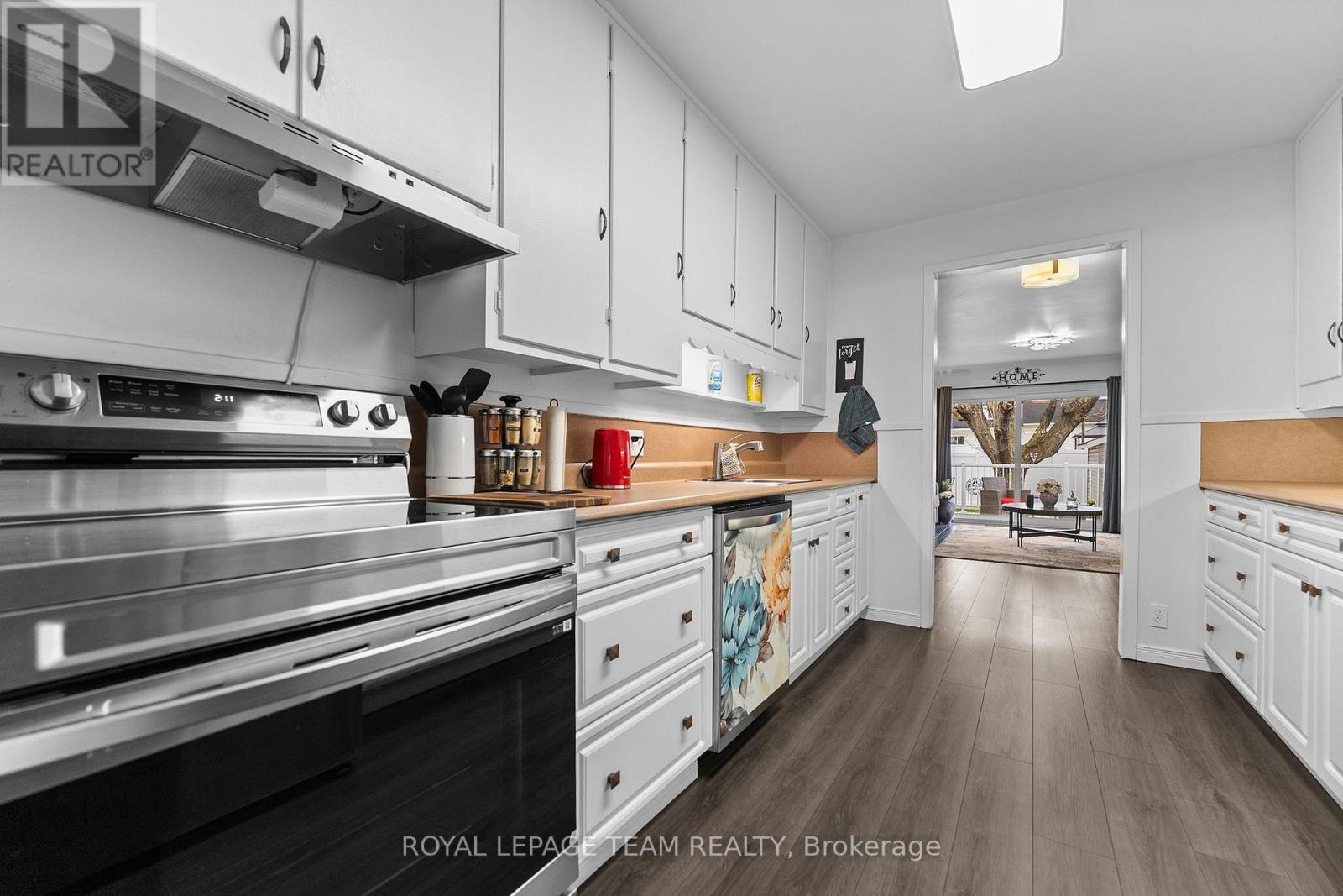 361 ARCHIBALD AVENUE - 14