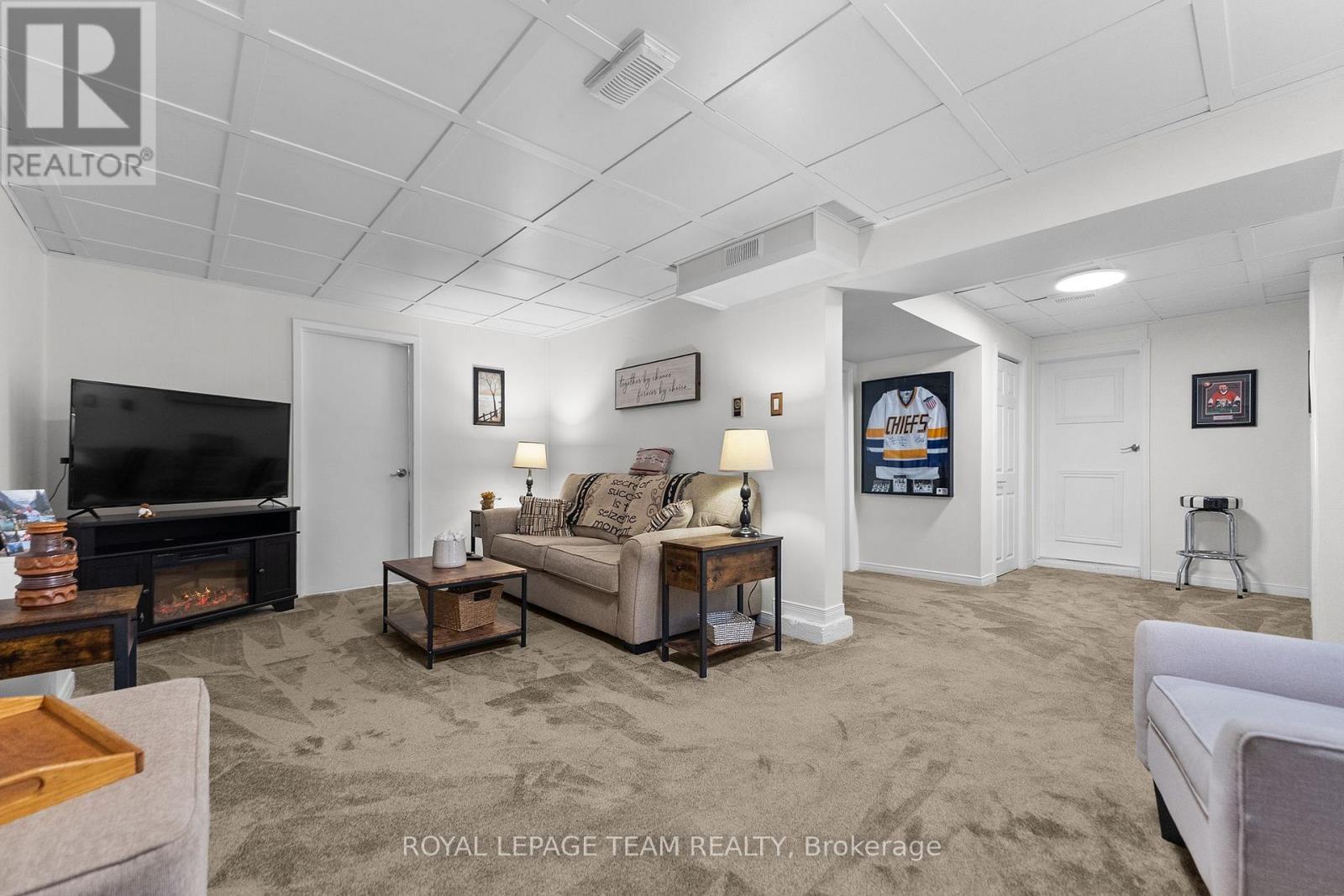 361 ARCHIBALD AVENUE - 27