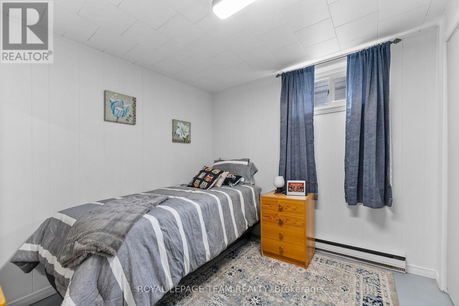 361 ARCHIBALD AVENUE - 28