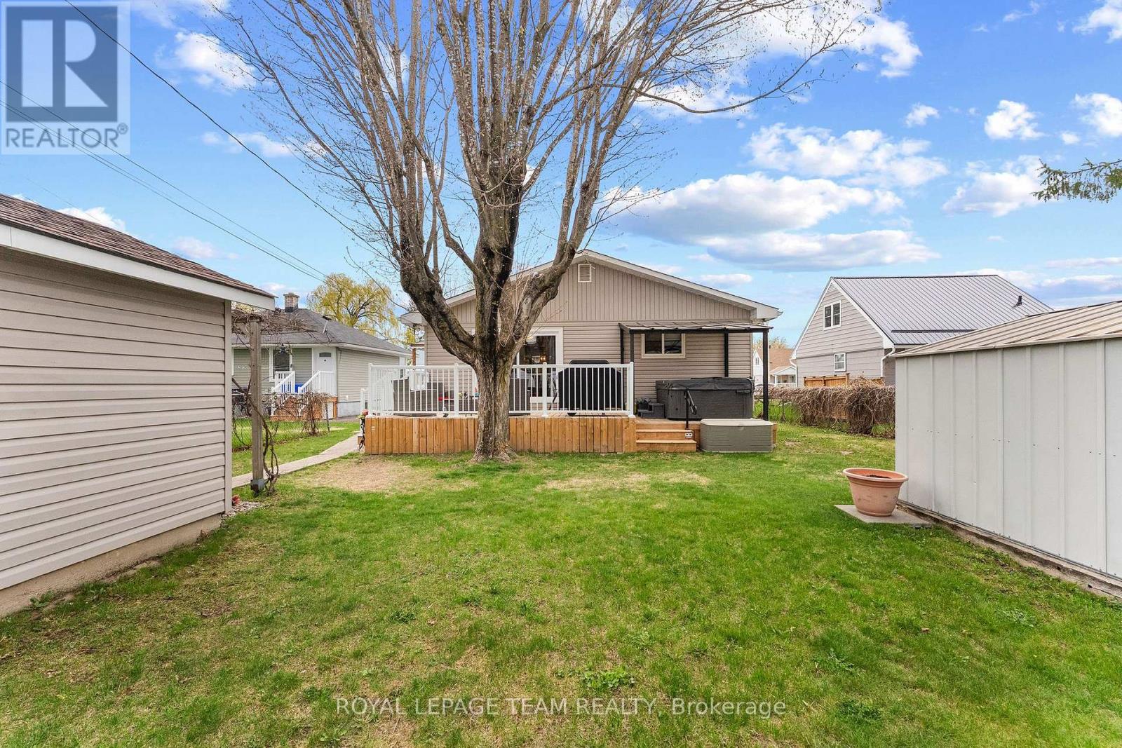 361 ARCHIBALD AVENUE - 38