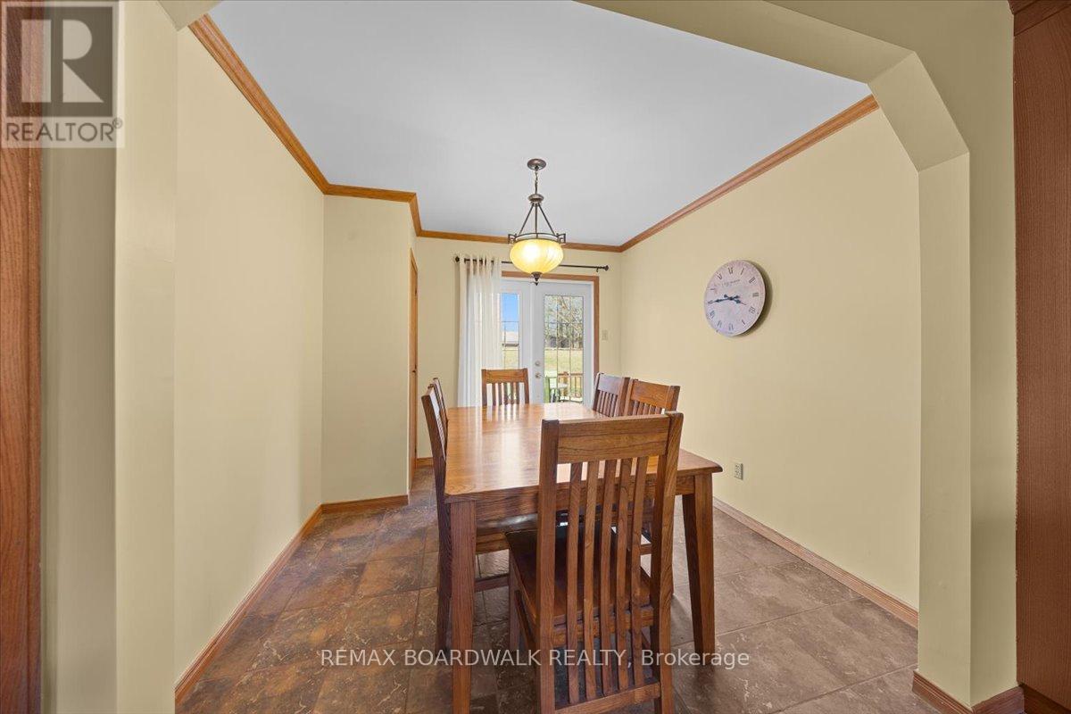 815 CHRISTIE LAKE ROAD - 16