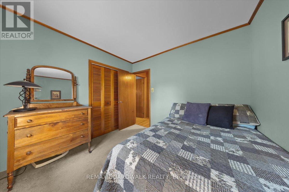 815 CHRISTIE LAKE ROAD - 22