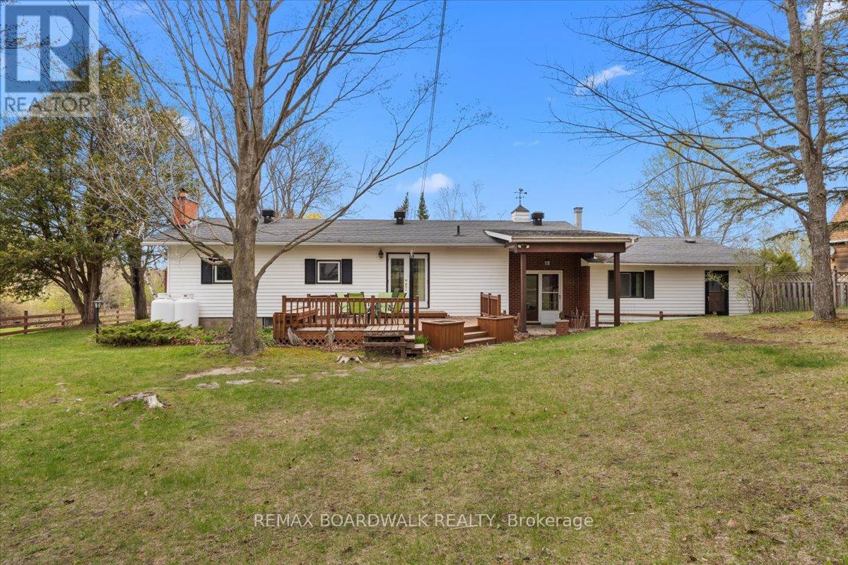 815 CHRISTIE LAKE ROAD - 38
