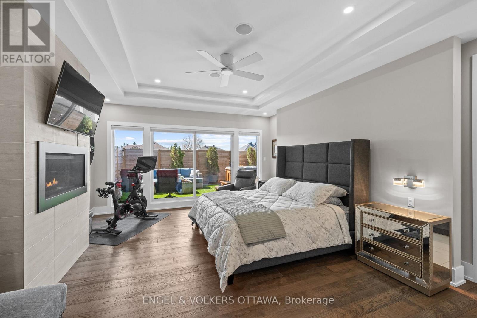 15 TIERNEY DRIVE - 18