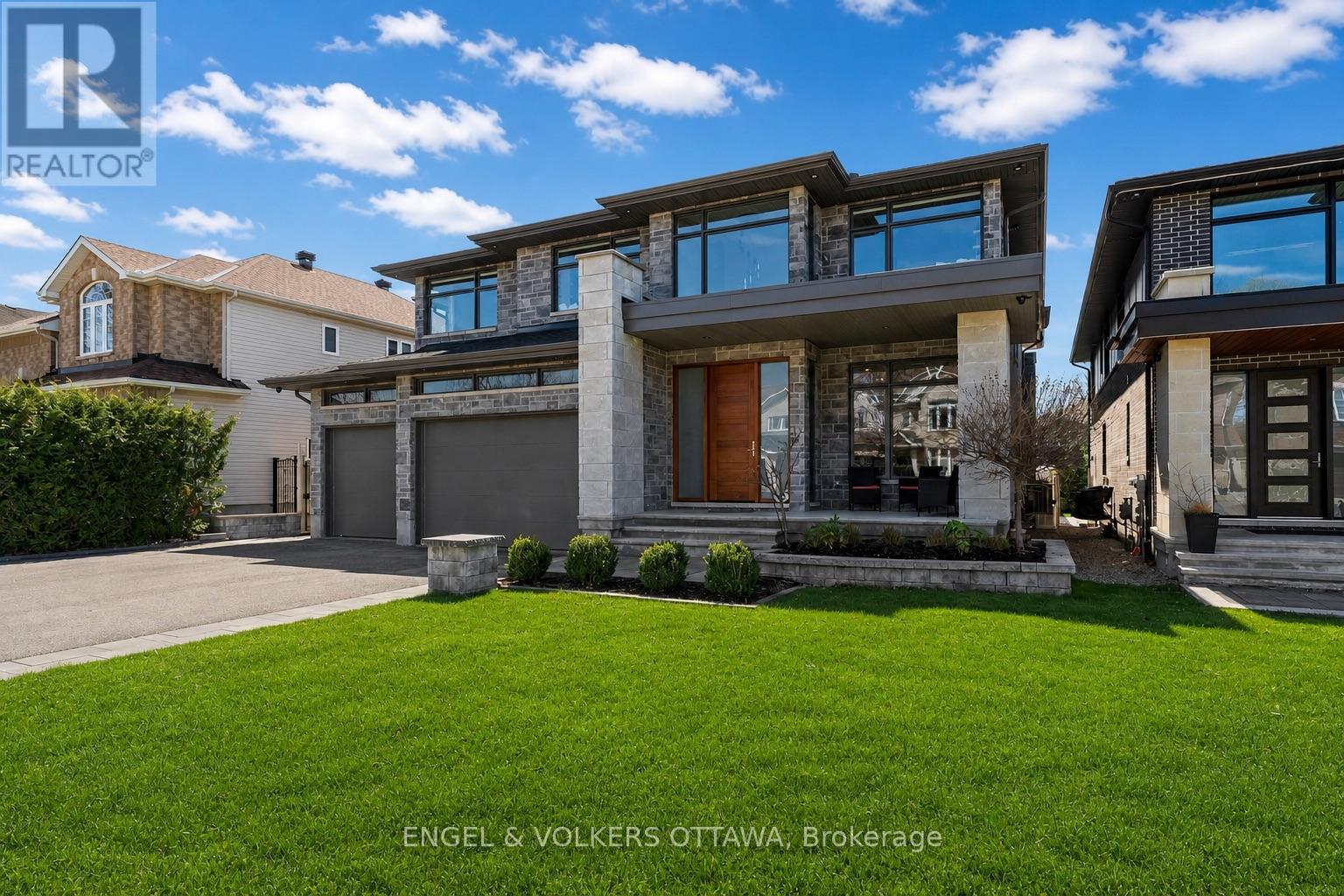 15 TIERNEY DRIVE - 3
