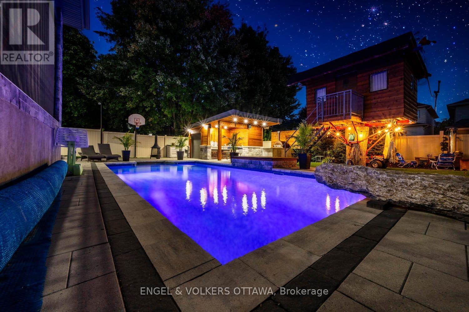 15 TIERNEY DRIVE - 50
