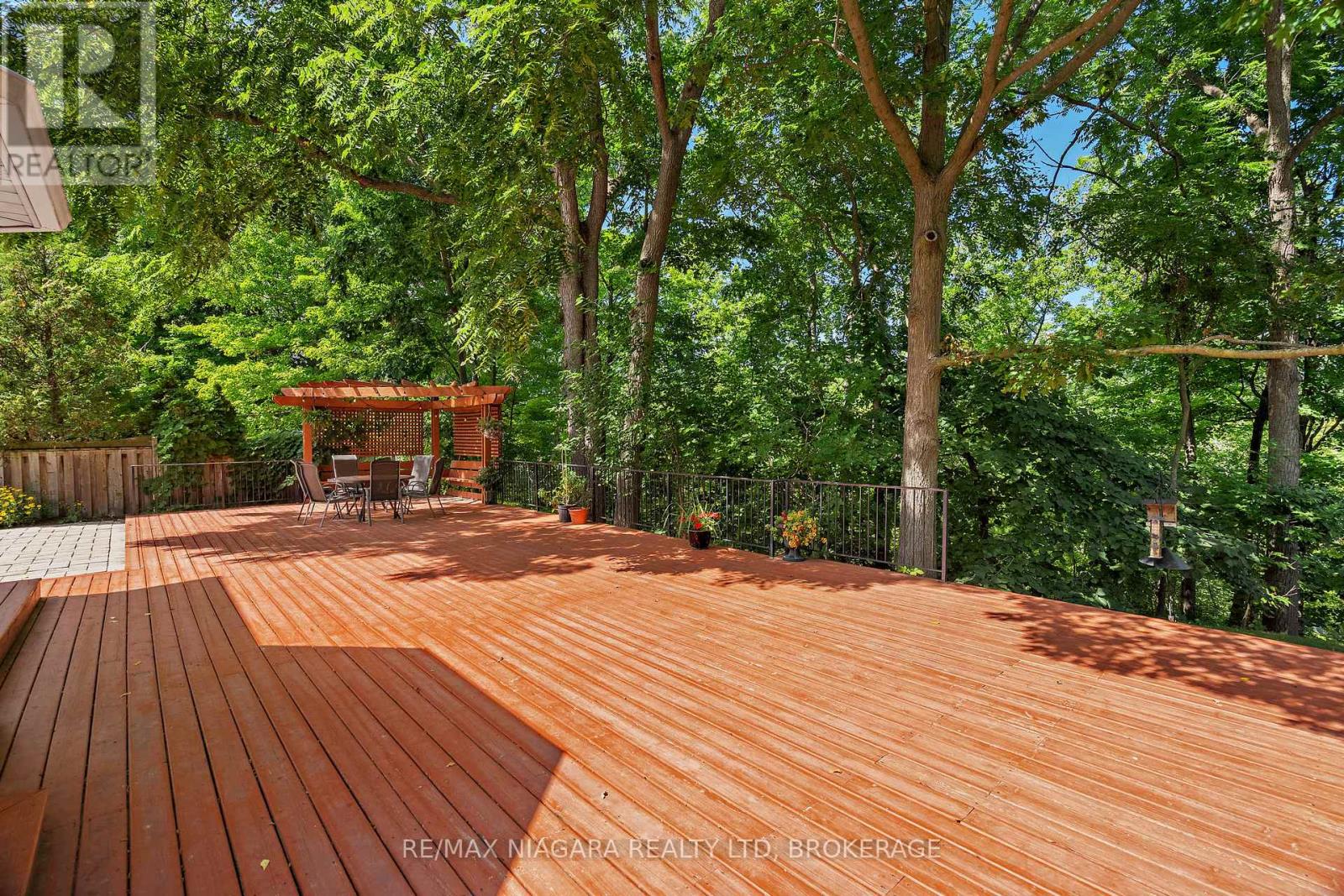 3908 CAROLYNN COURT - 34