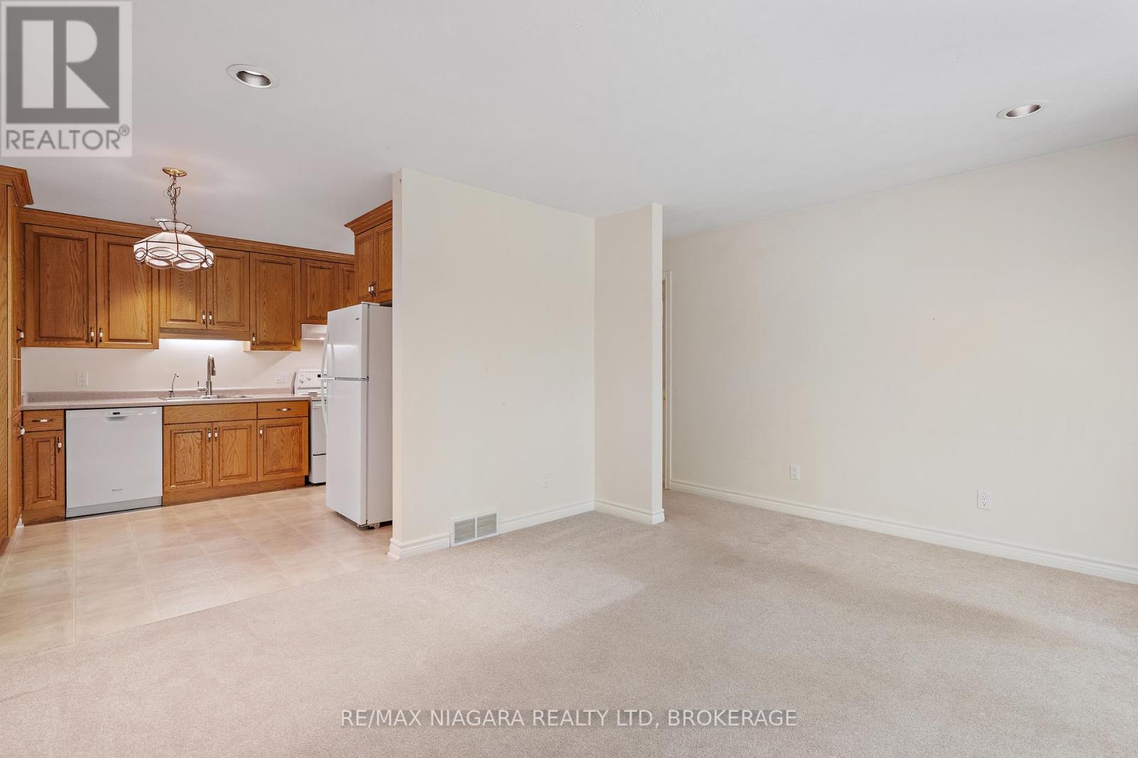 3908 CAROLYNN COURT - 41