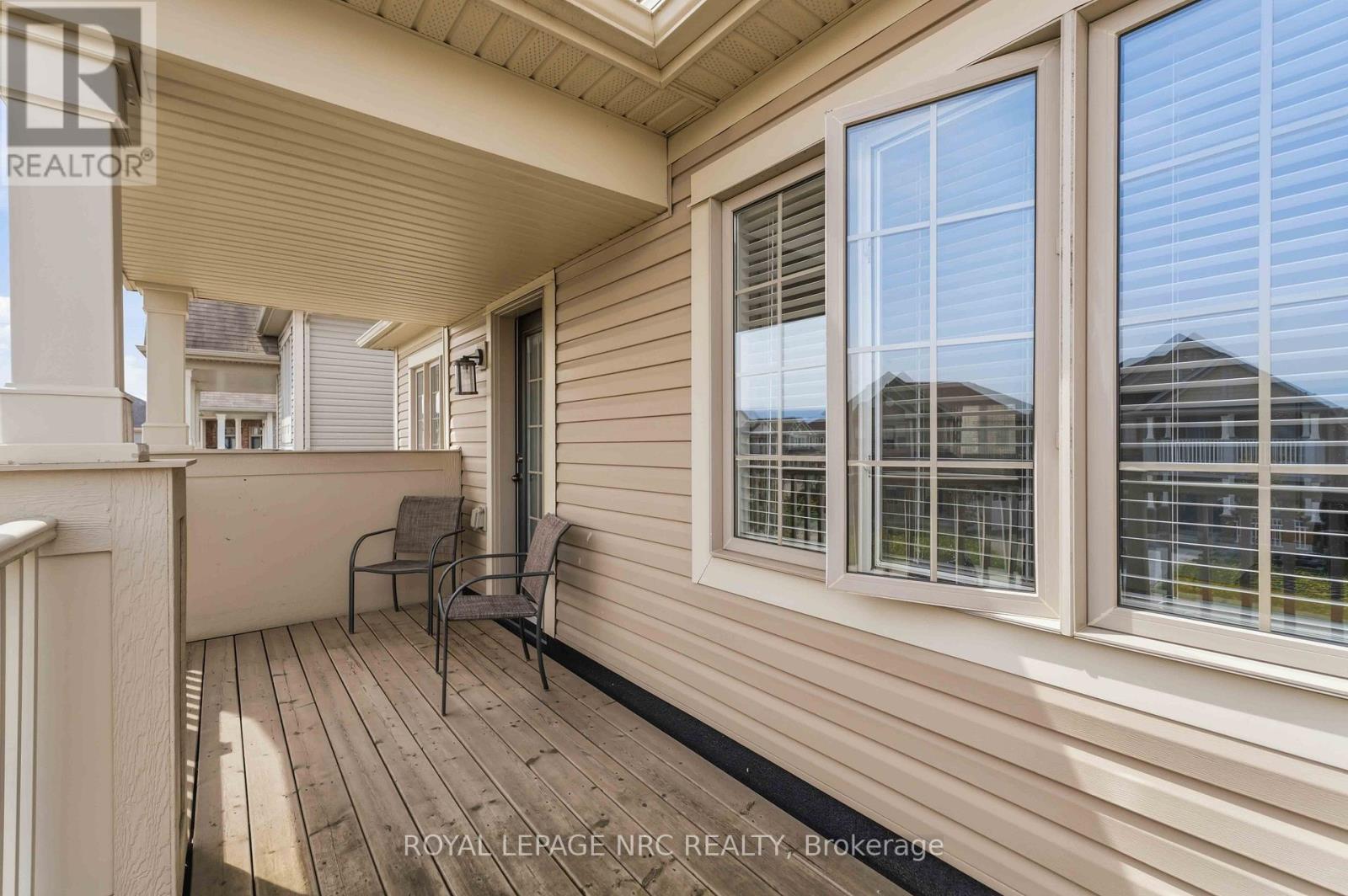 8769 DOGWOOD CRESCENT - 35