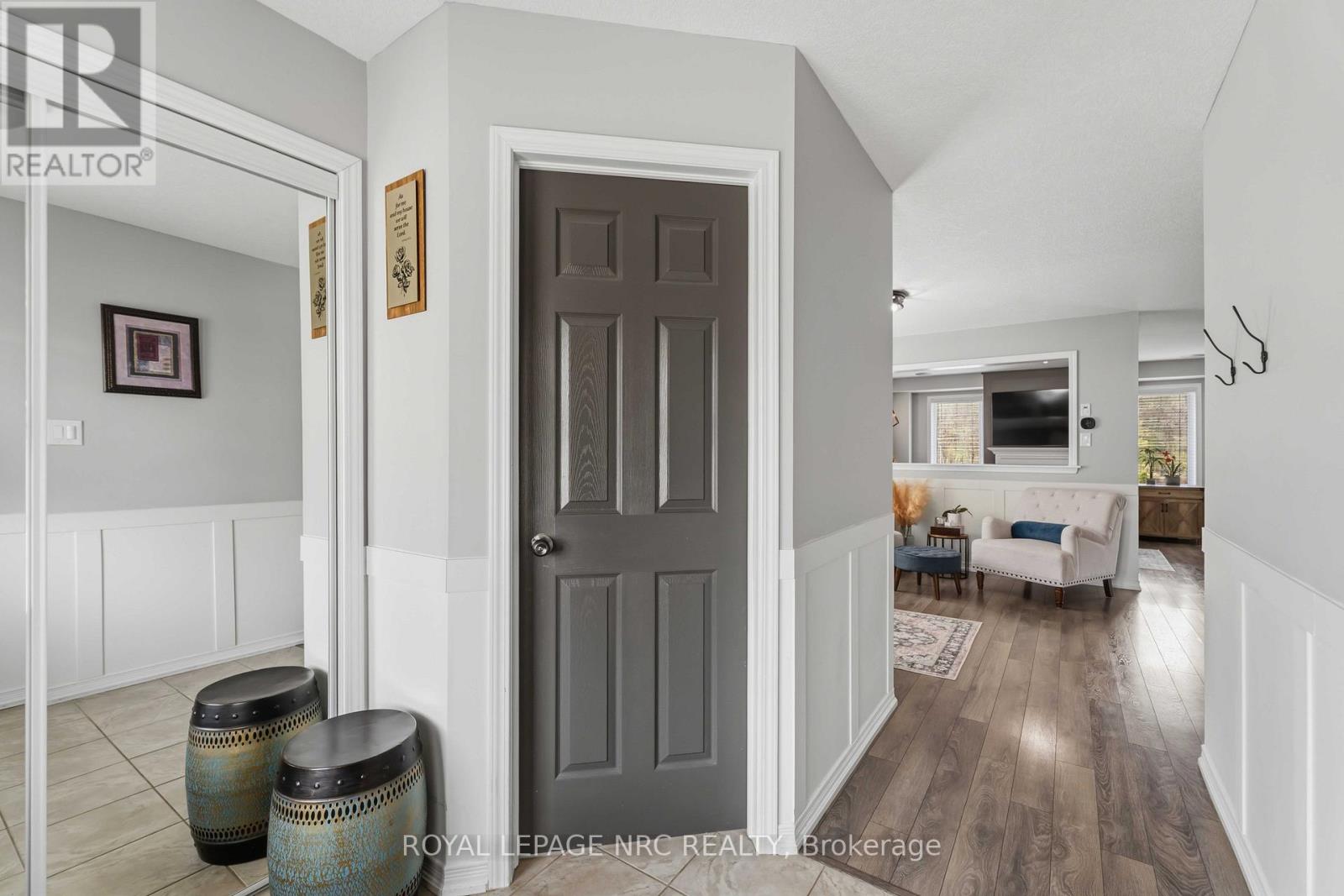 8769 DOGWOOD CRESCENT - 4